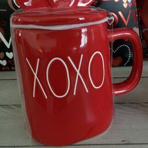 Rae Dunn RED XOXO Coffee Mug w/ Red Heart Topper